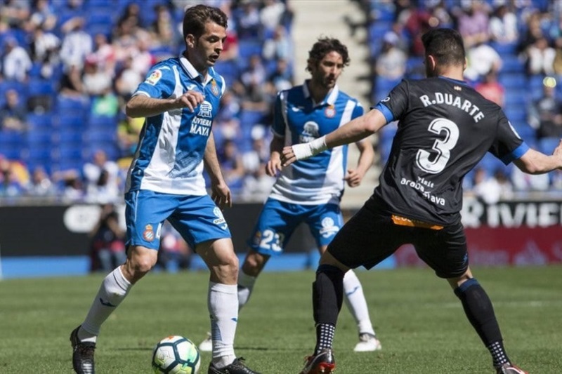 Soi kèo Espanyol vs Alaves